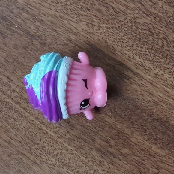 Shopkins Set - Picture 6 of 7